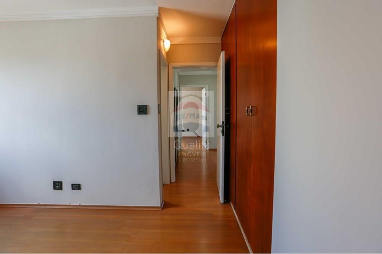 Apartamento à venda com 3 quartos, 146m² - Foto 20