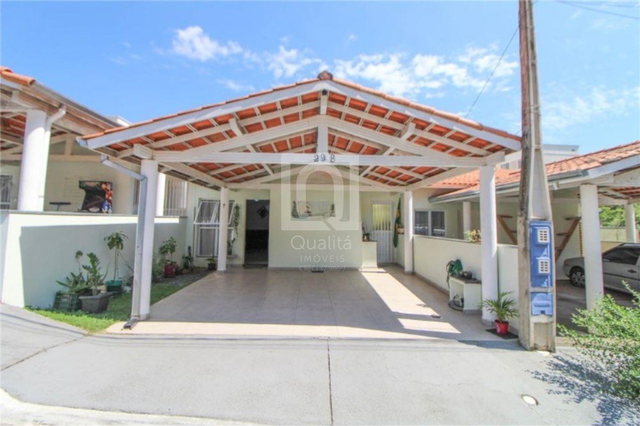Casa de Condomínio à venda com 3 quartos, 112m² - Foto 1