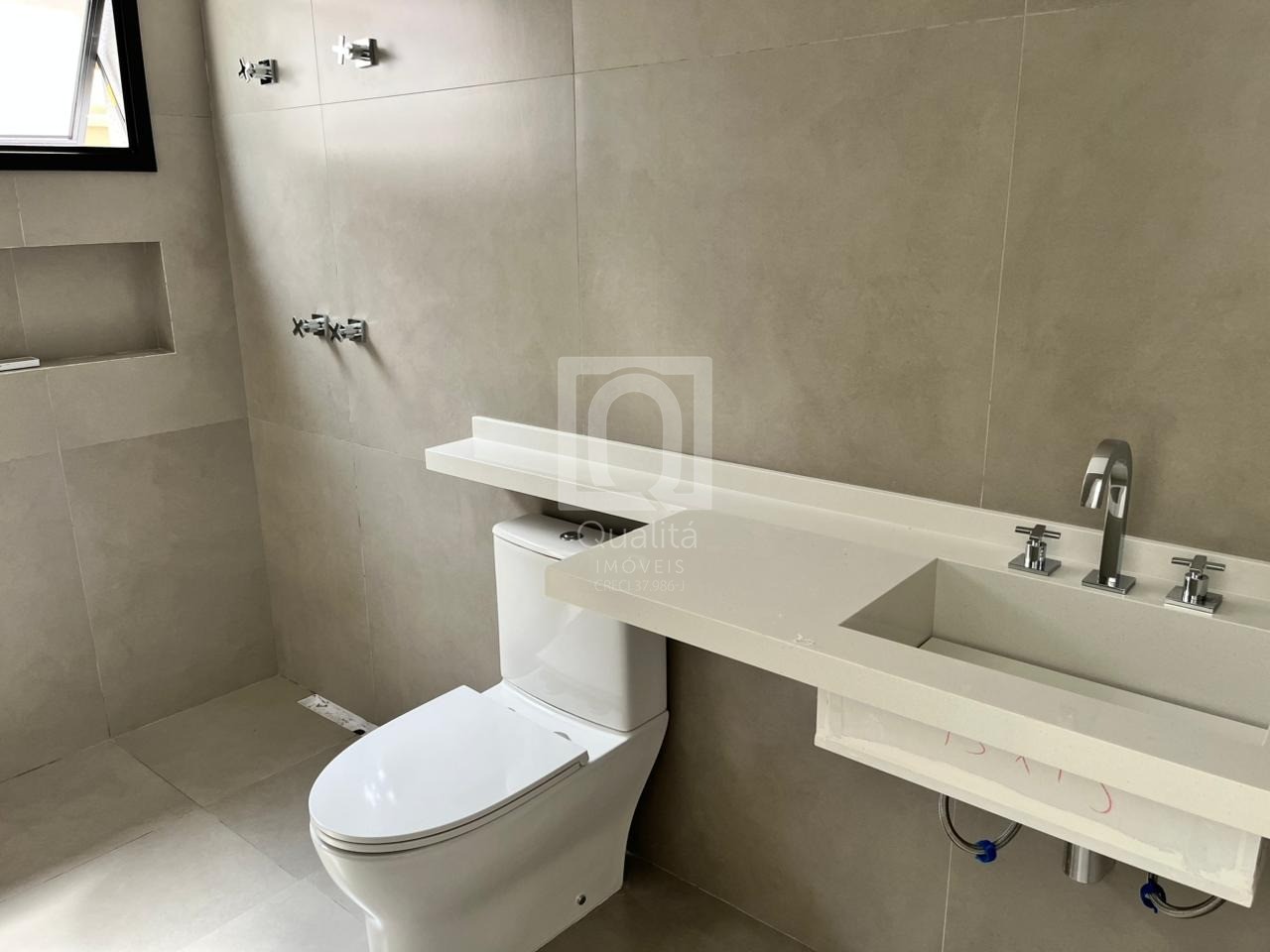 Casa de Condomínio à venda com 3 quartos, 450m² - Foto 16