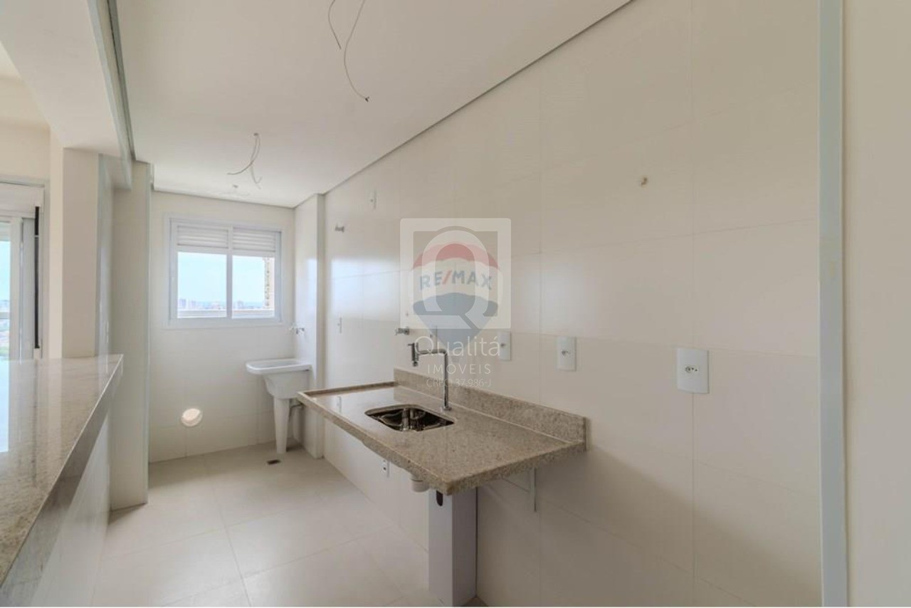 Apartamento à venda com 2 quartos, 77m² - Foto 13