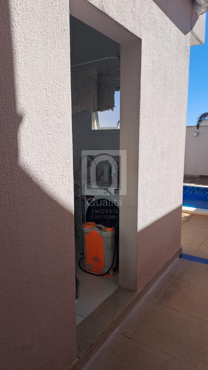 Casa de Condomínio à venda com 4 quartos, 250m² - Foto 19