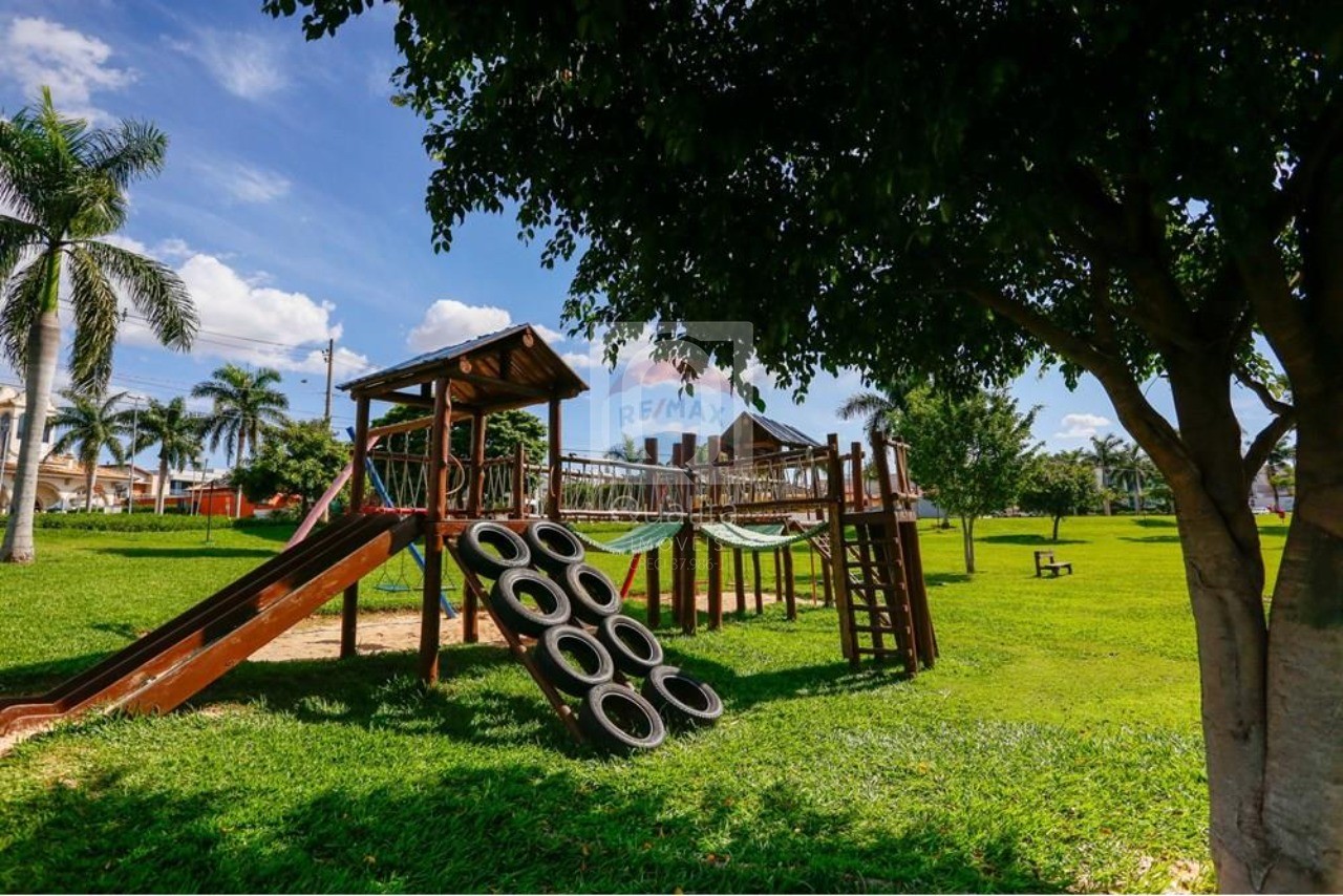 Casa de Condomínio à venda com 4 quartos, 250m² - Foto 39