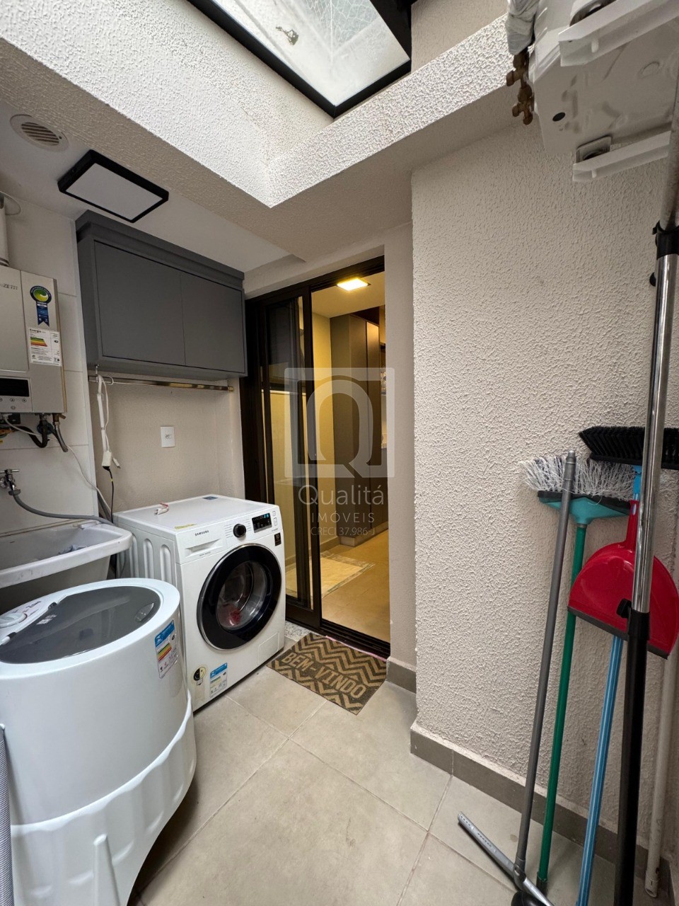 Apartamento à venda com 2 quartos, 35m² - Foto 20