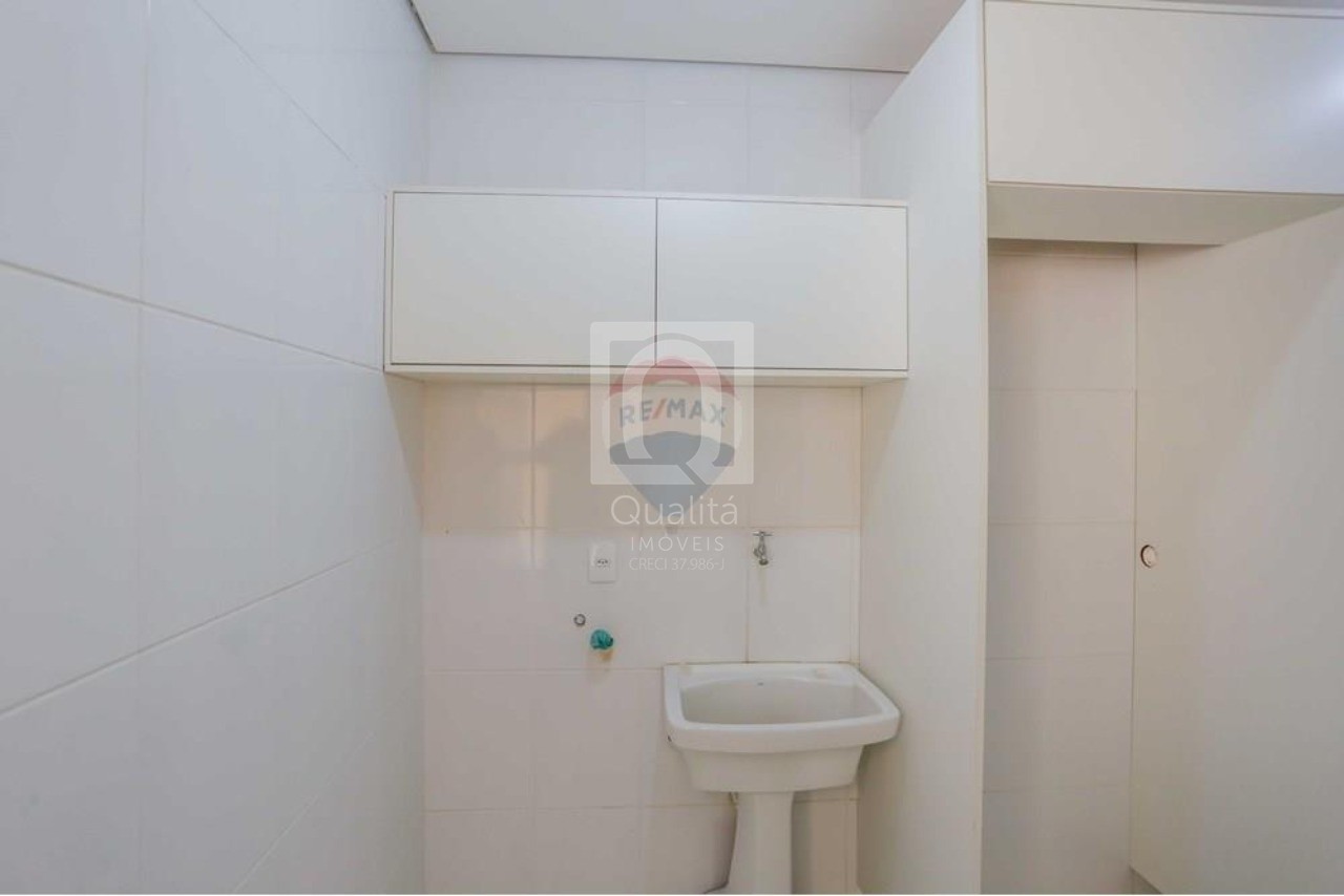 Apartamento à venda com 2 quartos, 60m² - Foto 9