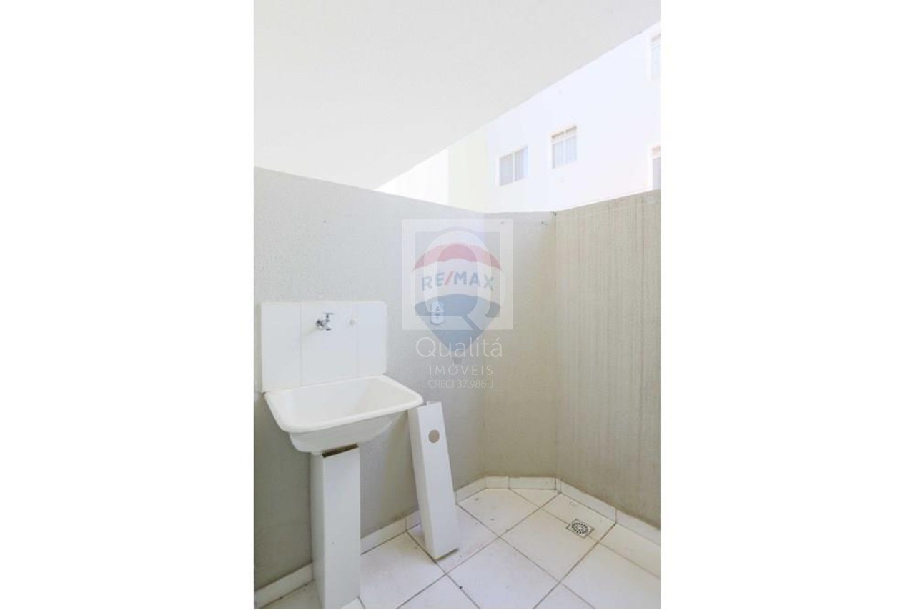 Apartamento à venda com 2 quartos, 44m² - Foto 8