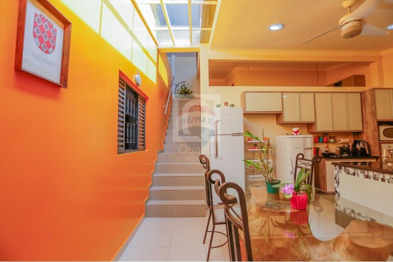 Casa à venda com 3 quartos, 281m² - Foto 11
