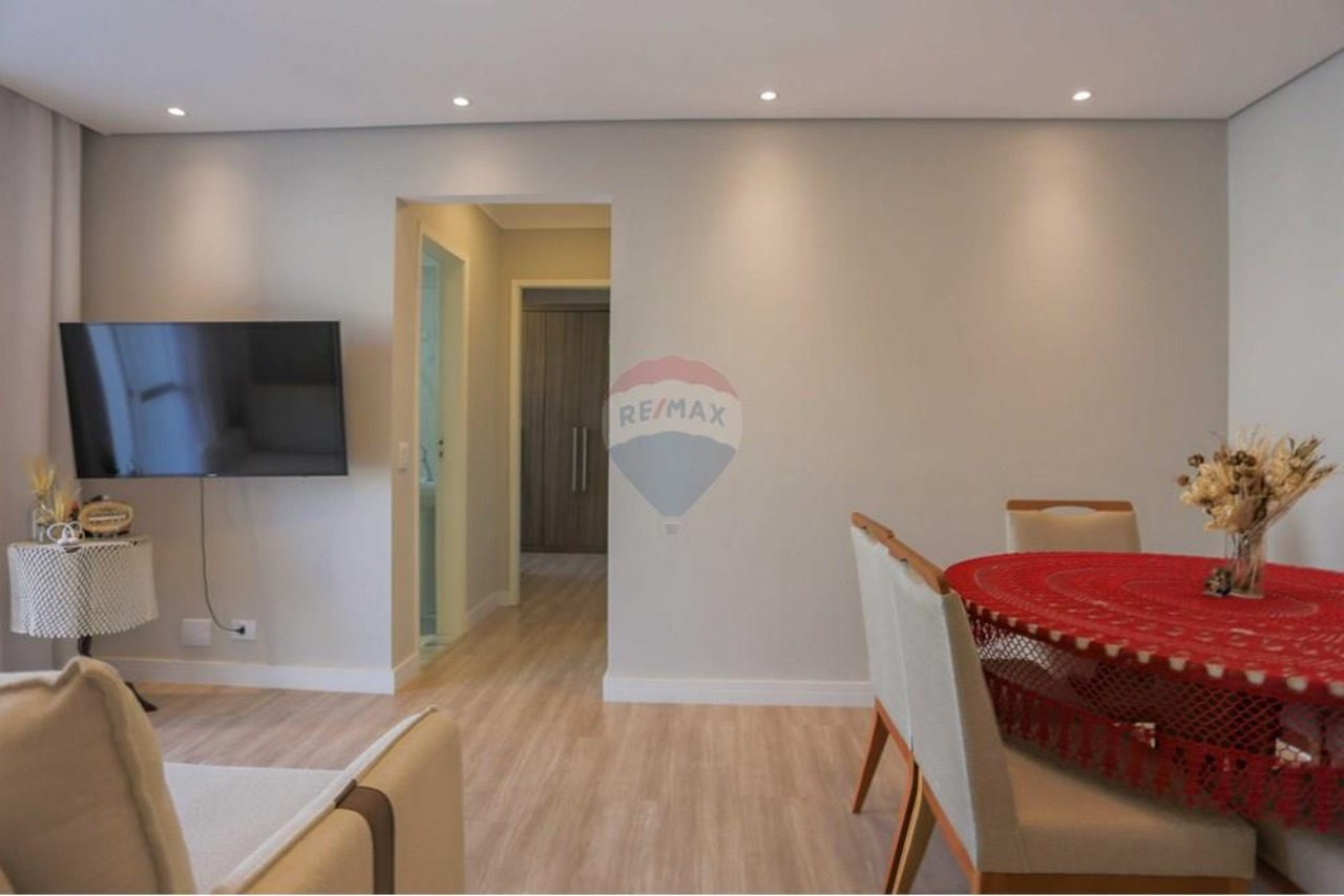 Apartamento à venda com 2 quartos, 52m² - Foto 3
