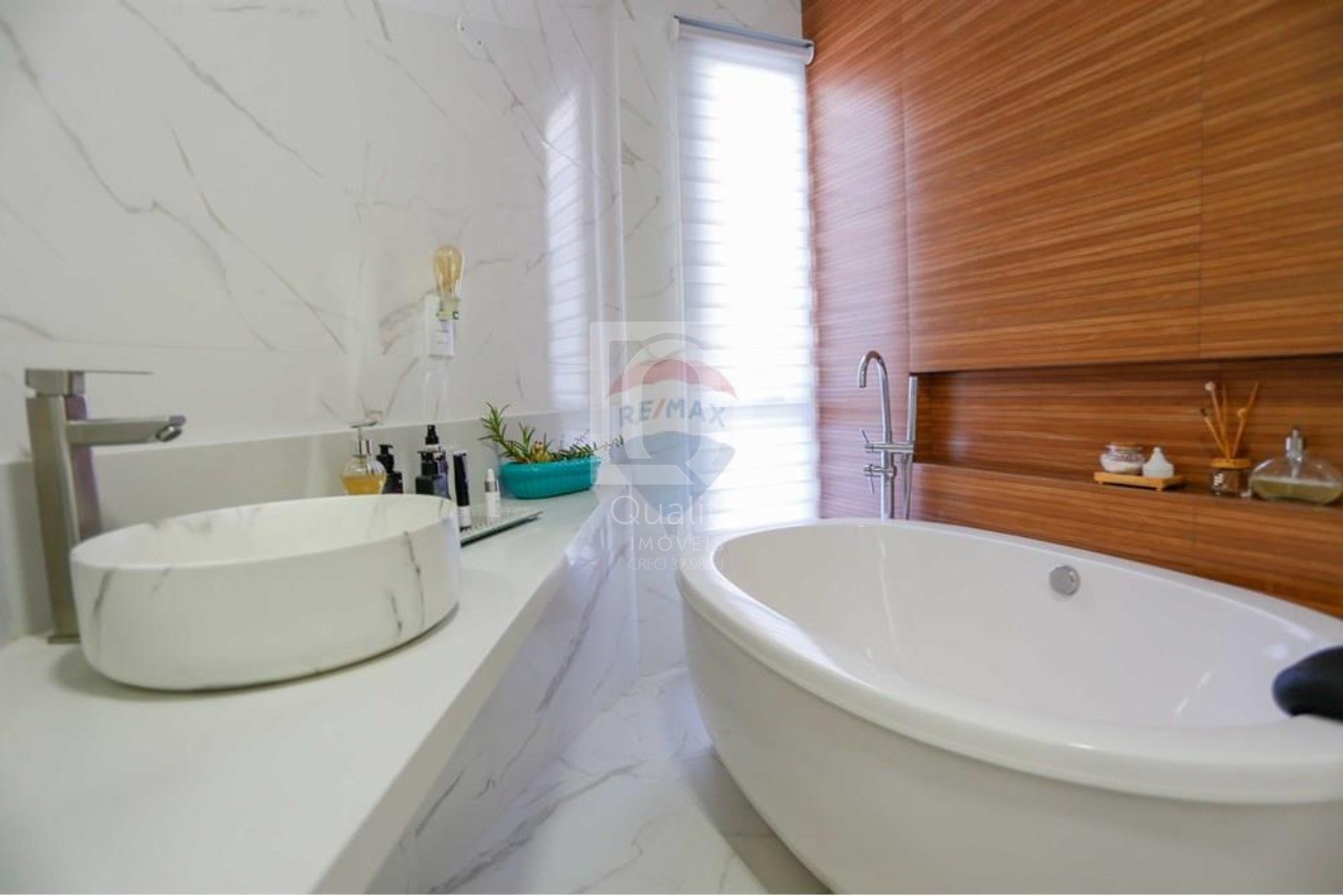 Casa de Condomínio à venda com 3 quartos, 260m² - Foto 29