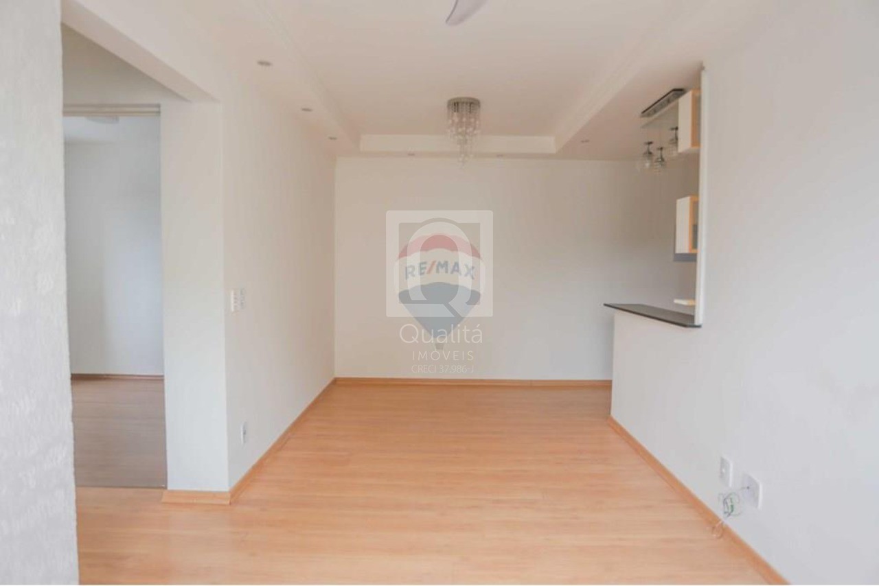 Apartamento à venda com 2 quartos, 55m² - Foto 3