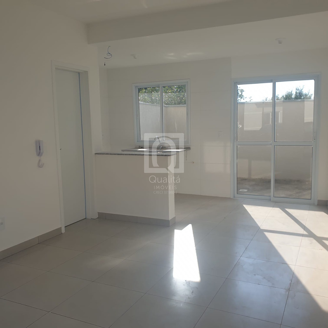 Casa de Condomínio à venda com 2 quartos, 637m² - Foto 1