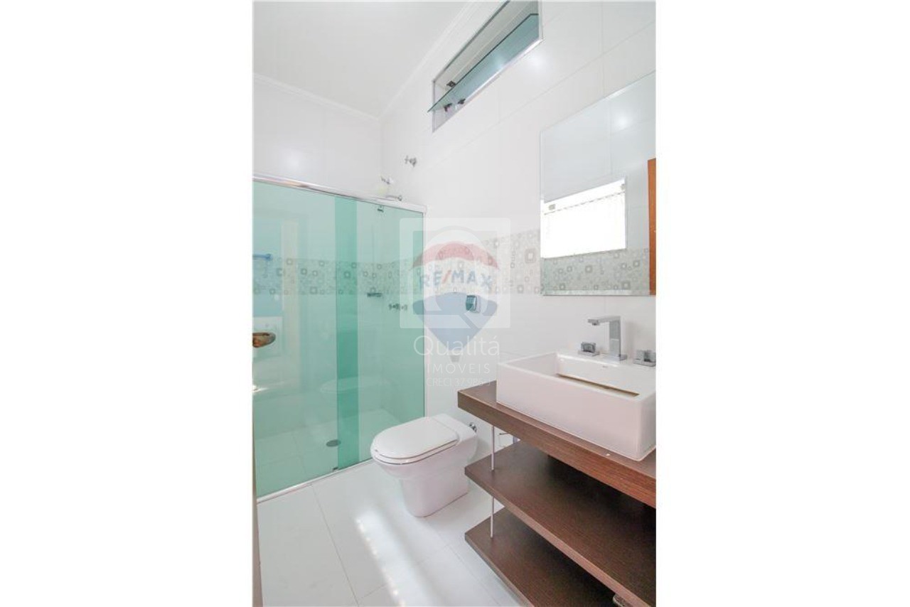 Casa de Condomínio à venda com 3 quartos, 360m² - Foto 26