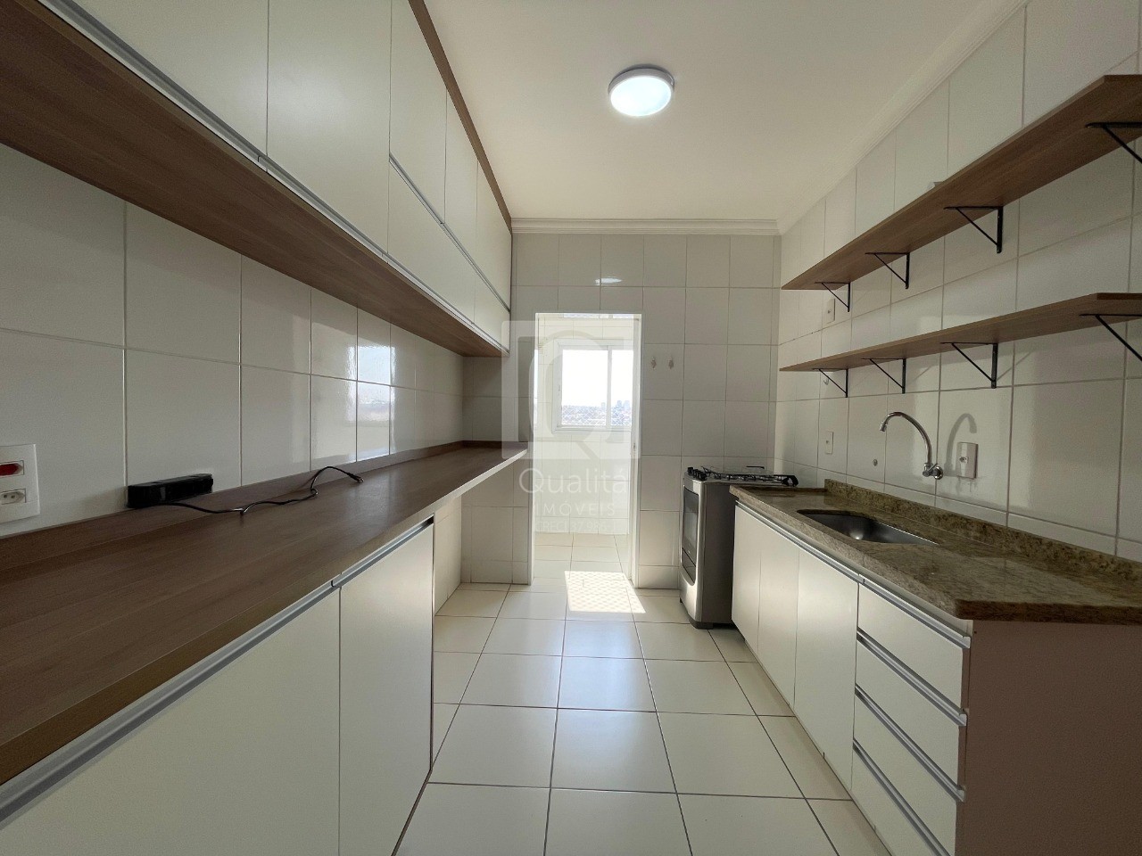 Apartamento à venda com 3 quartos, 86m² - Foto 4