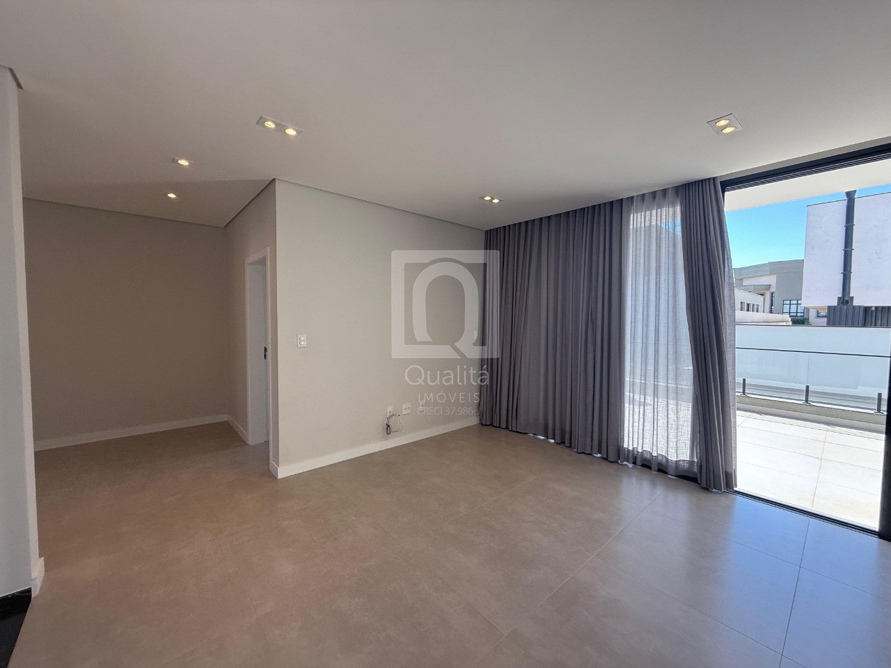 Casa de Condomínio à venda com 4 quartos, 370m² - Foto 9