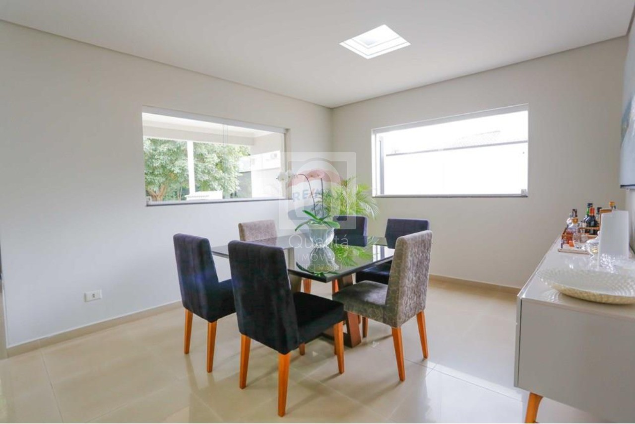 Casa de Condomínio à venda com 4 quartos, 250m² - Foto 7