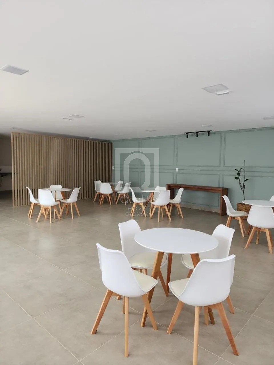 Apartamento à venda com 2 quartos, 44m² - Foto 13