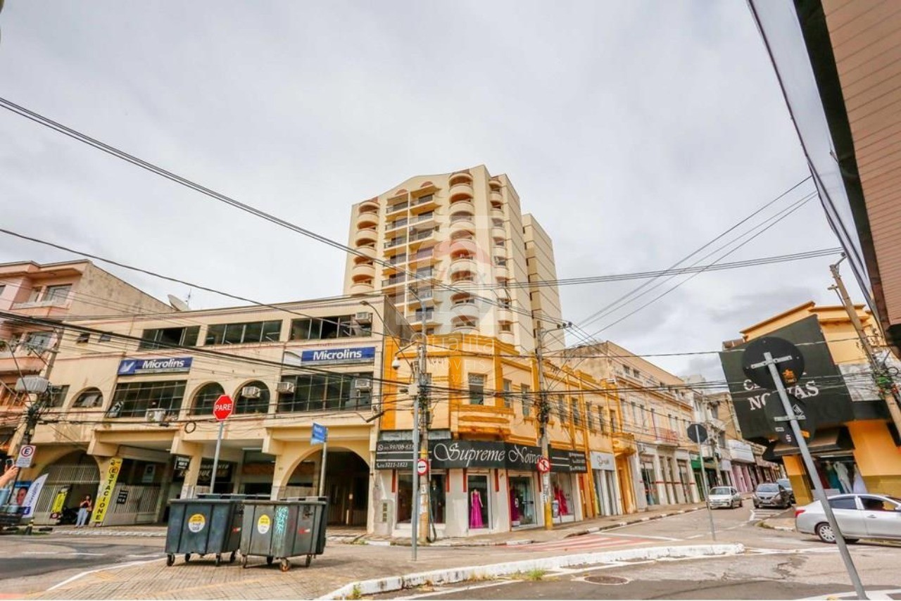 Apartamento à venda com 3 quartos, 202m² - Foto 12