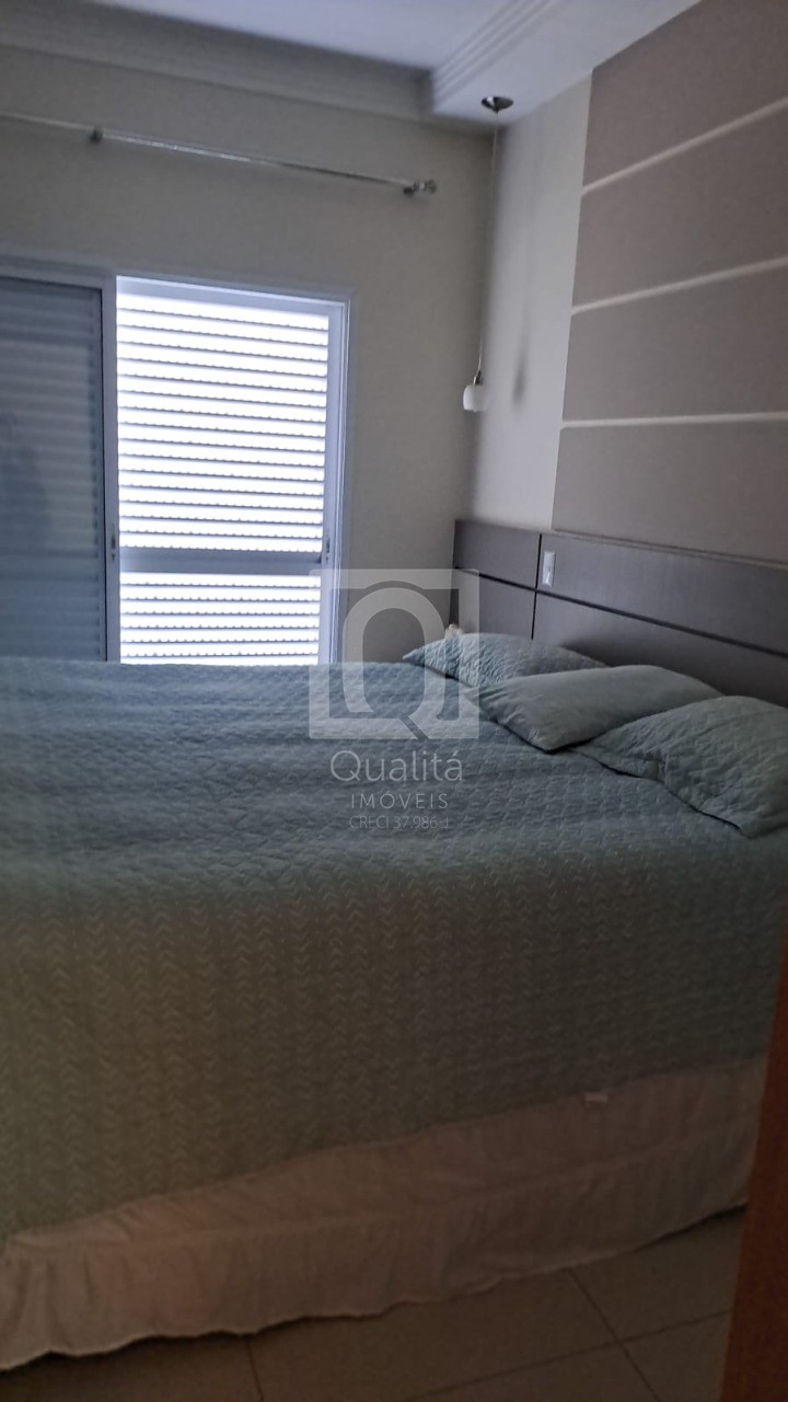 Casa de Condomínio à venda com 4 quartos, 250m² - Foto 24