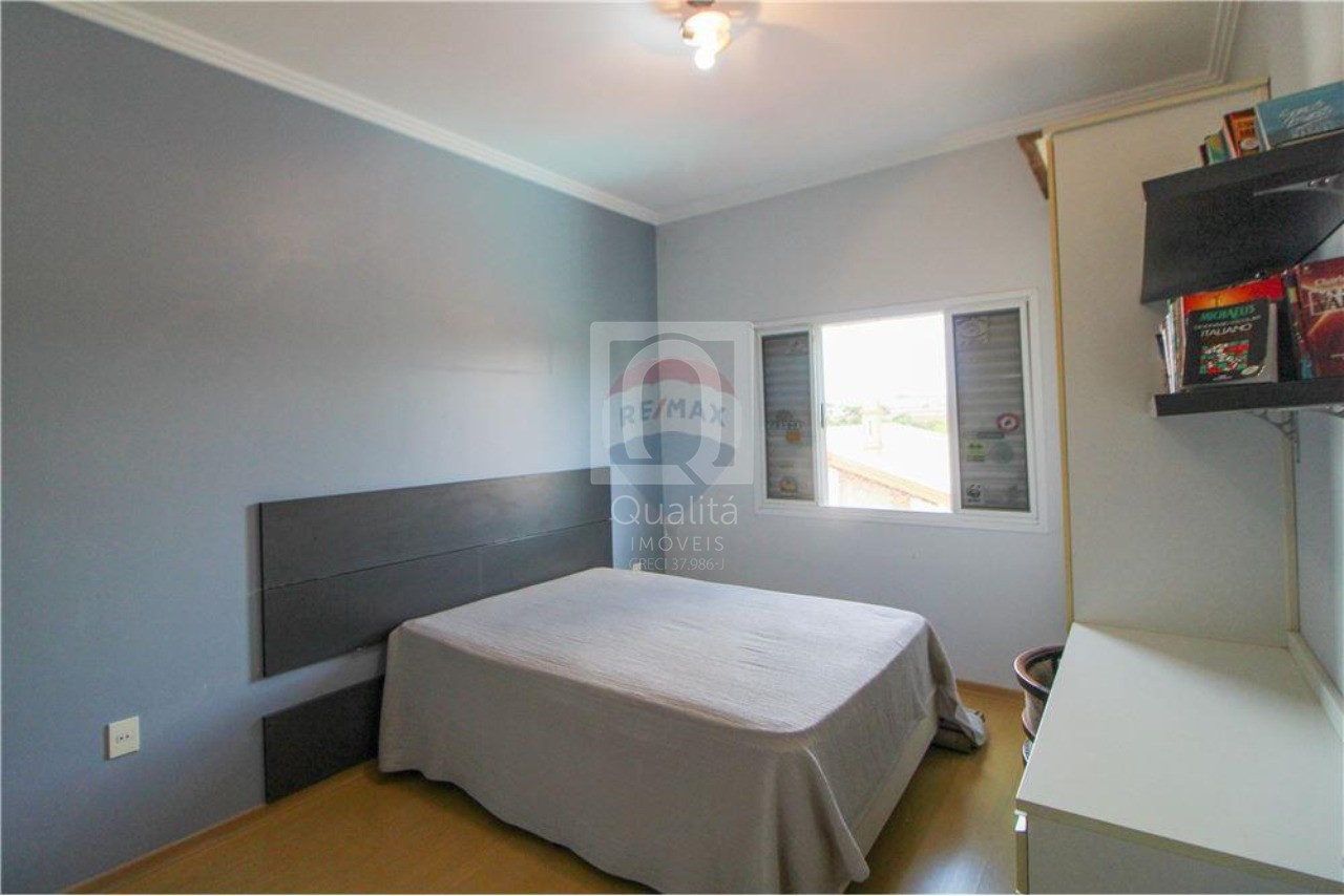 Casa de Condomínio à venda com 3 quartos, 360m² - Foto 19