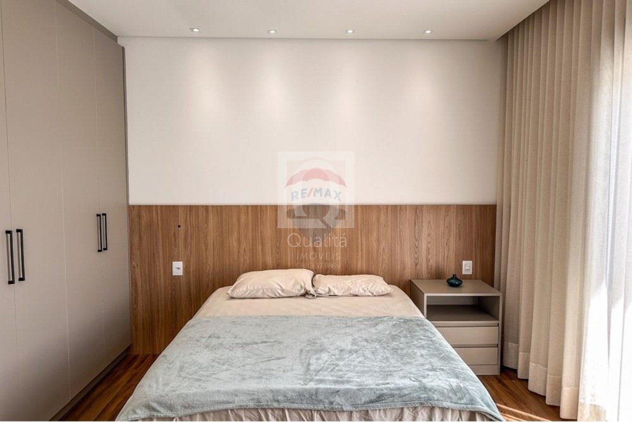 Casa de Condomínio à venda com 3 quartos, 450m² - Foto 19