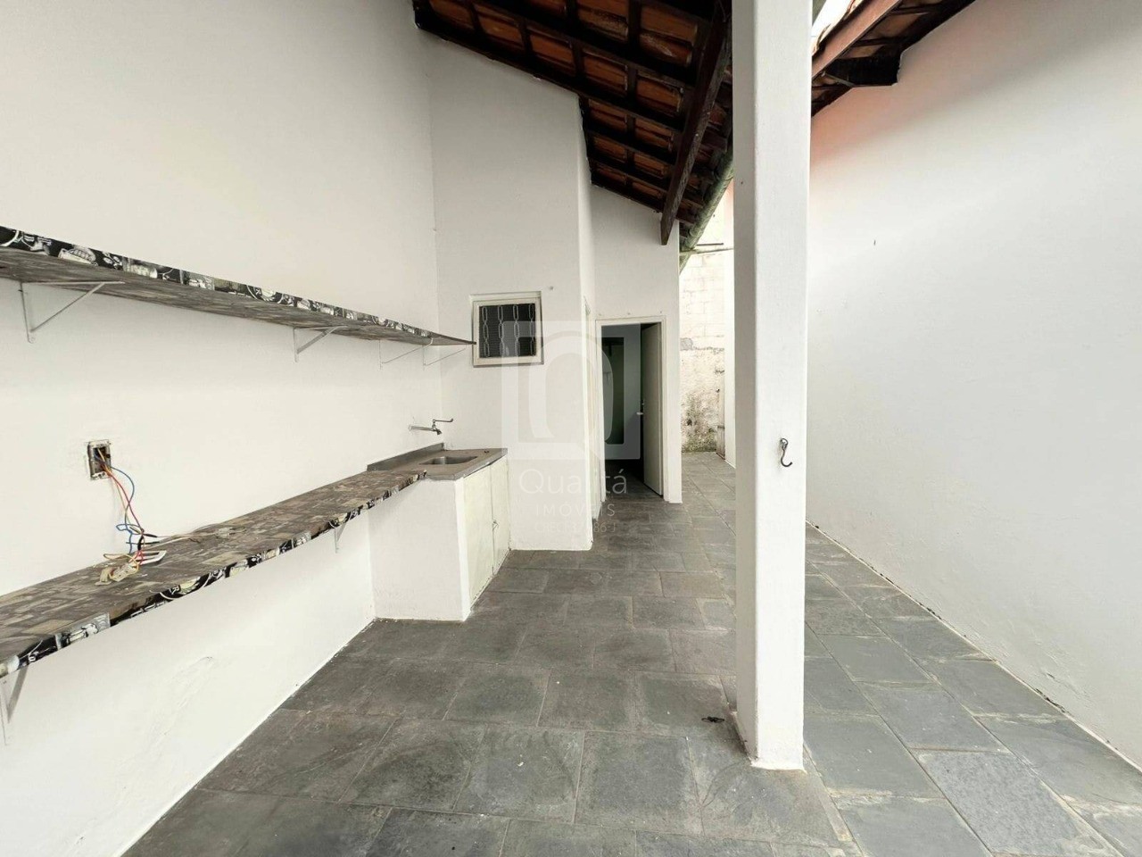 Casa à venda com 3 quartos, 300m² - Foto 15