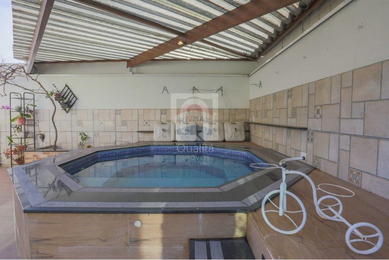 Casa de Condomínio à venda com 5 quartos, 360m² - Foto 44