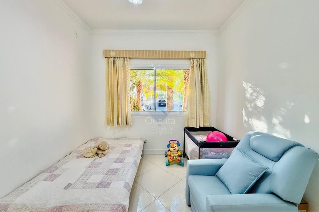 Casa de Condomínio à venda com 4 quartos, 300m² - Foto 9
