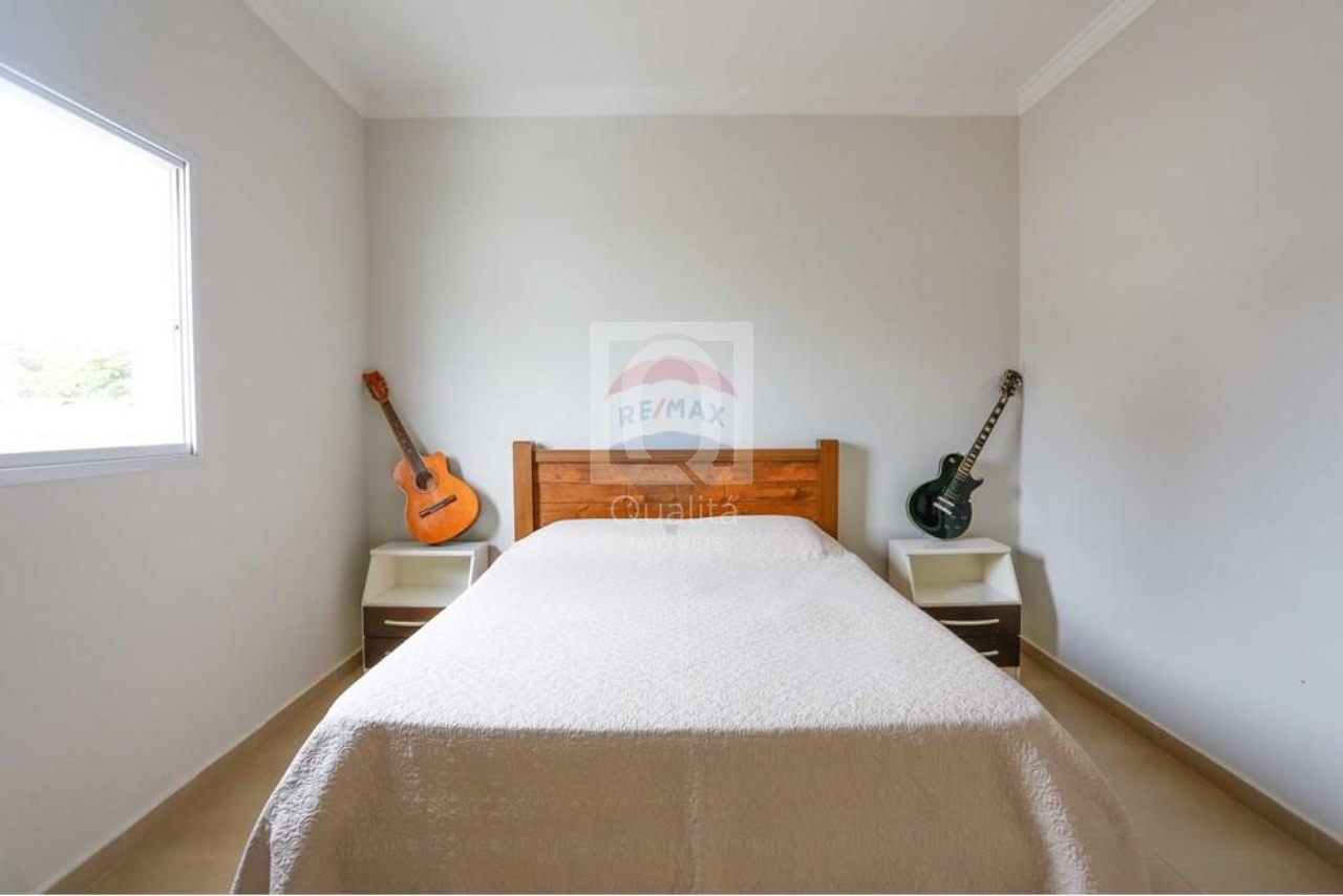 Casa de Condomínio à venda com 4 quartos, 250m² - Foto 23