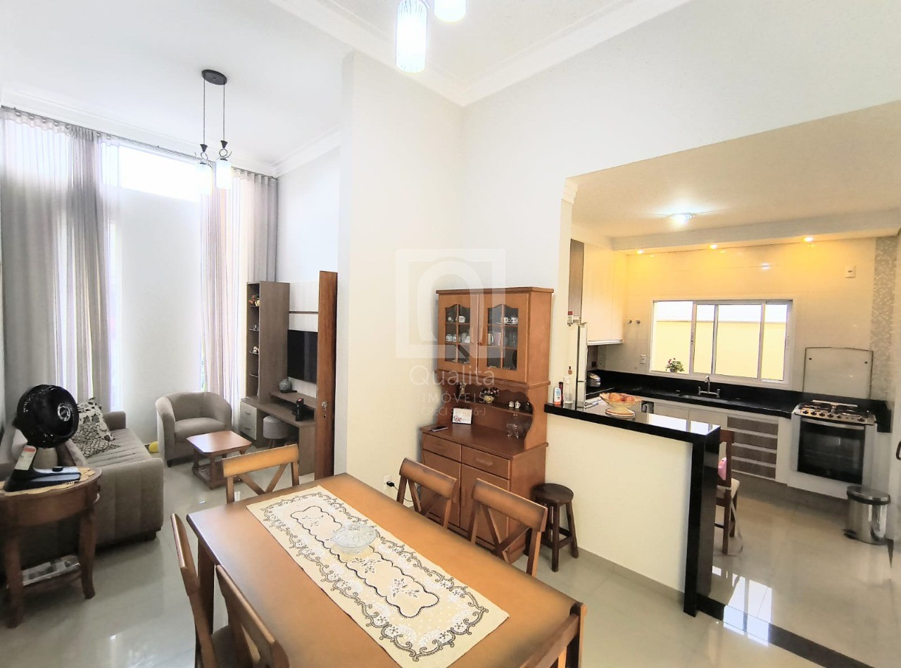 Casa de Condomínio à venda com 3 quartos, 200m² - Foto 4