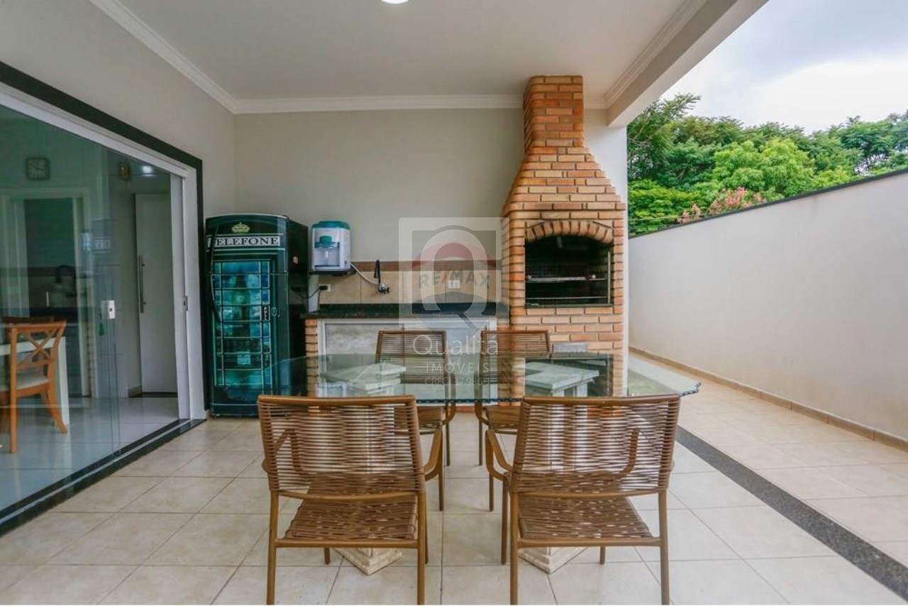 Casa de Condomínio à venda com 4 quartos, 250m² - Foto 28