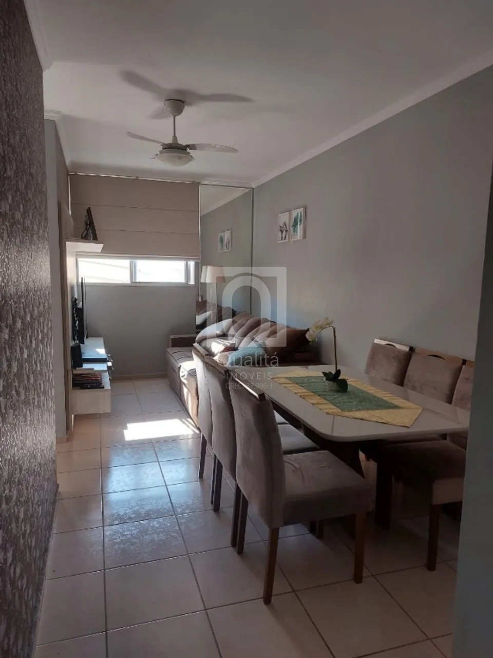 Apartamento à venda com 2 quartos, 52m² - Foto 1