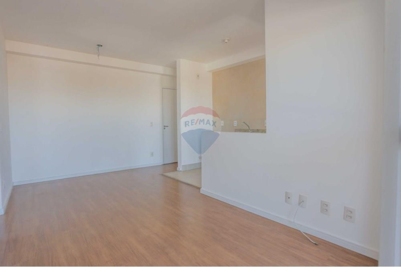 Apartamento à venda com 3 quartos, 70m² - Foto 4