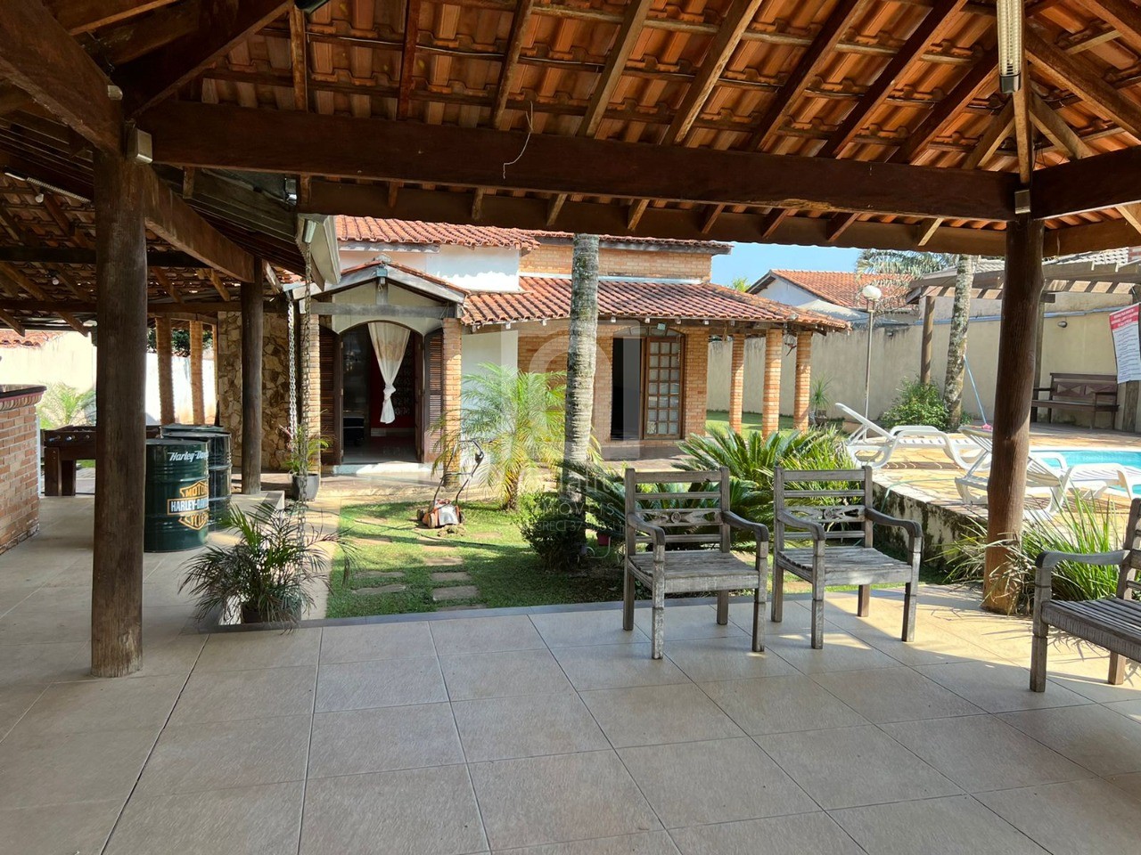 Chácara, 3 quartos, 1347 m² - Foto 3