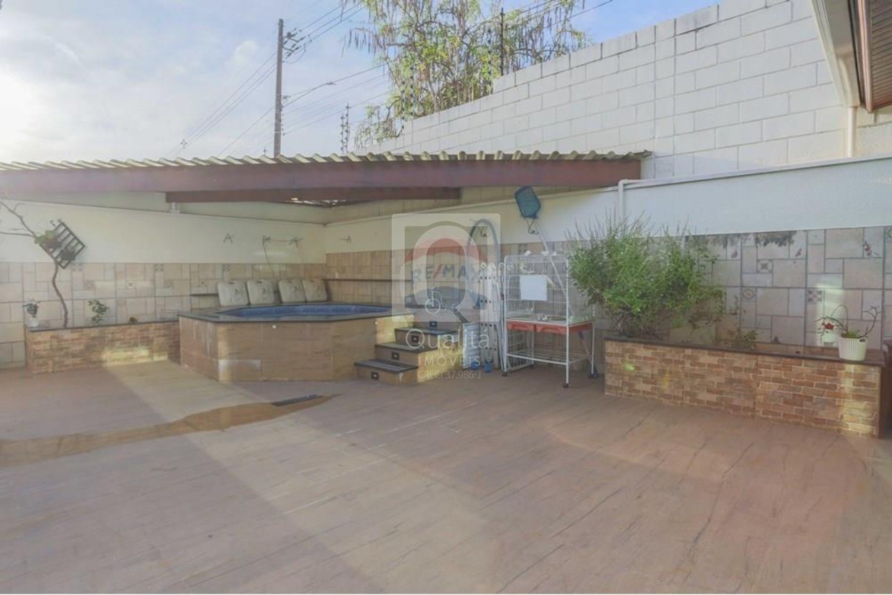 Casa de Condomínio à venda com 5 quartos, 360m² - Foto 43