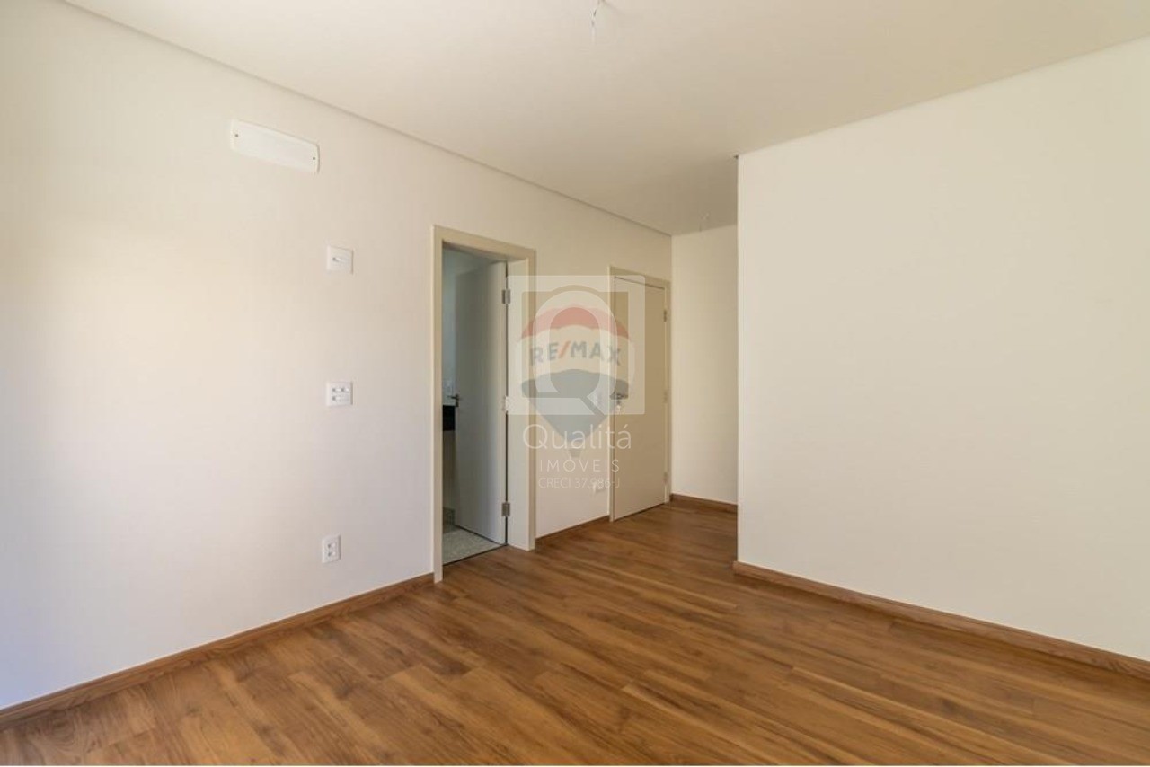 Casa de Condomínio à venda com 3 quartos, 492m² - Foto 26