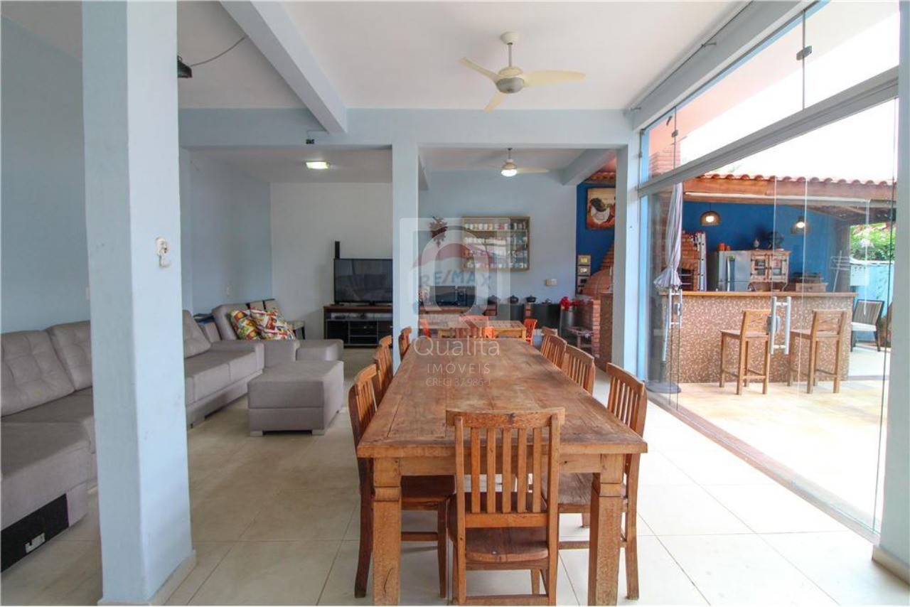 Casa de Condomínio à venda com 3 quartos, 360m² - Foto 37