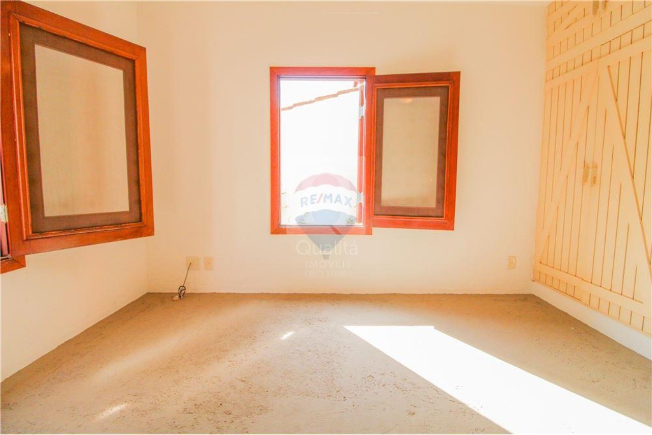Casa de Condomínio à venda com 5 quartos, 265m² - Foto 26