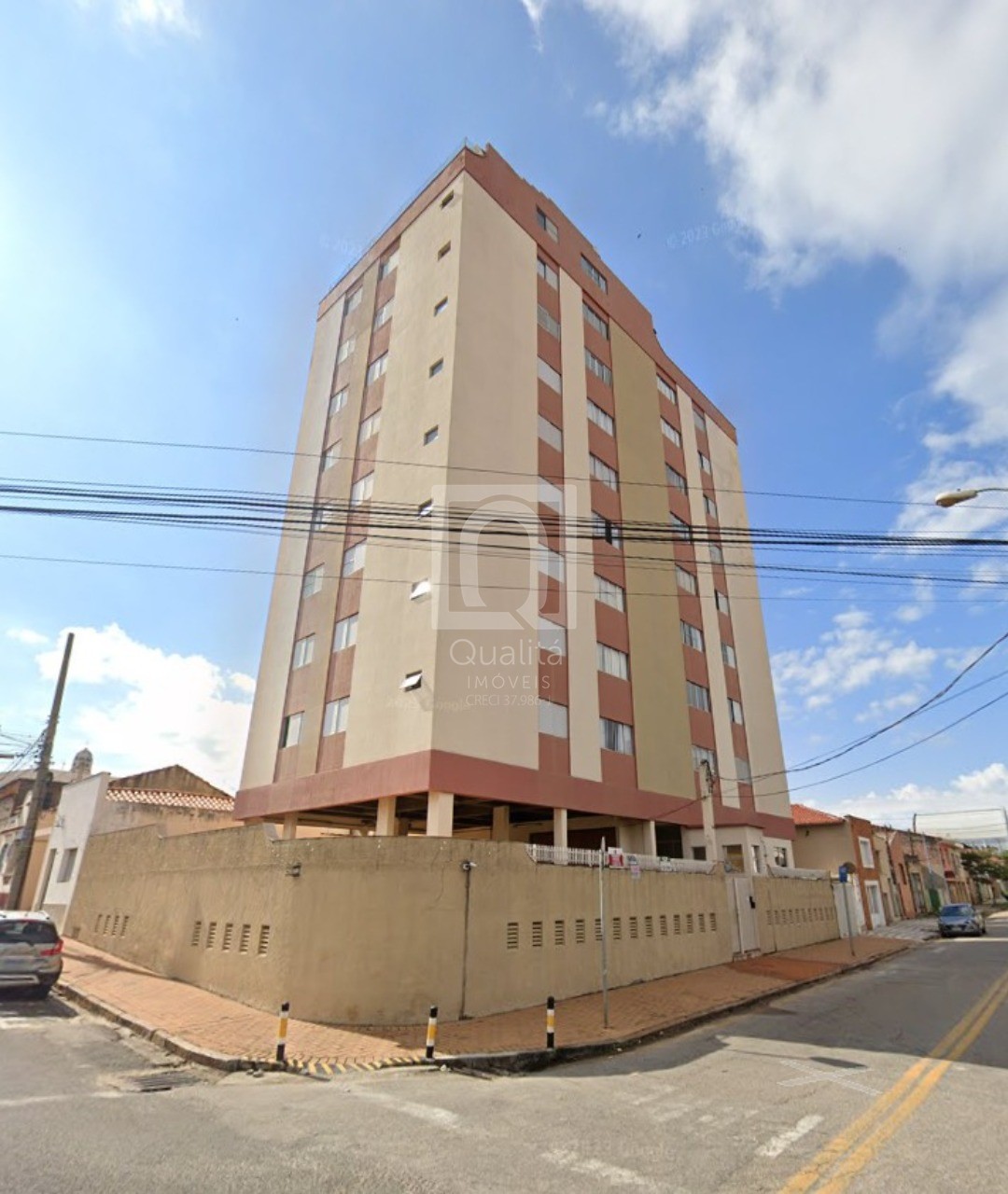 Apartamento à venda com 3 quartos, 120m² - Foto 2