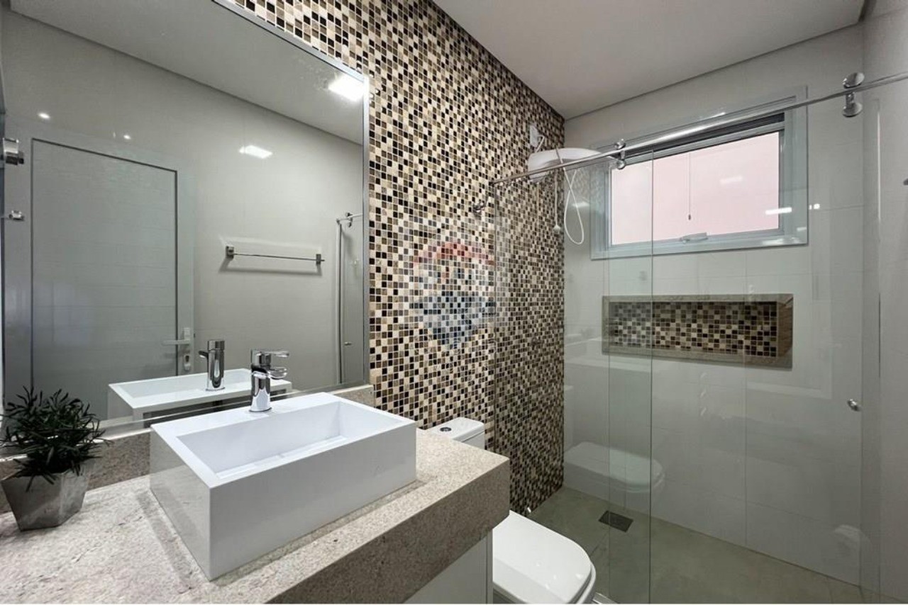 Casa de Condomínio à venda com 4 quartos, 425m² - Foto 44