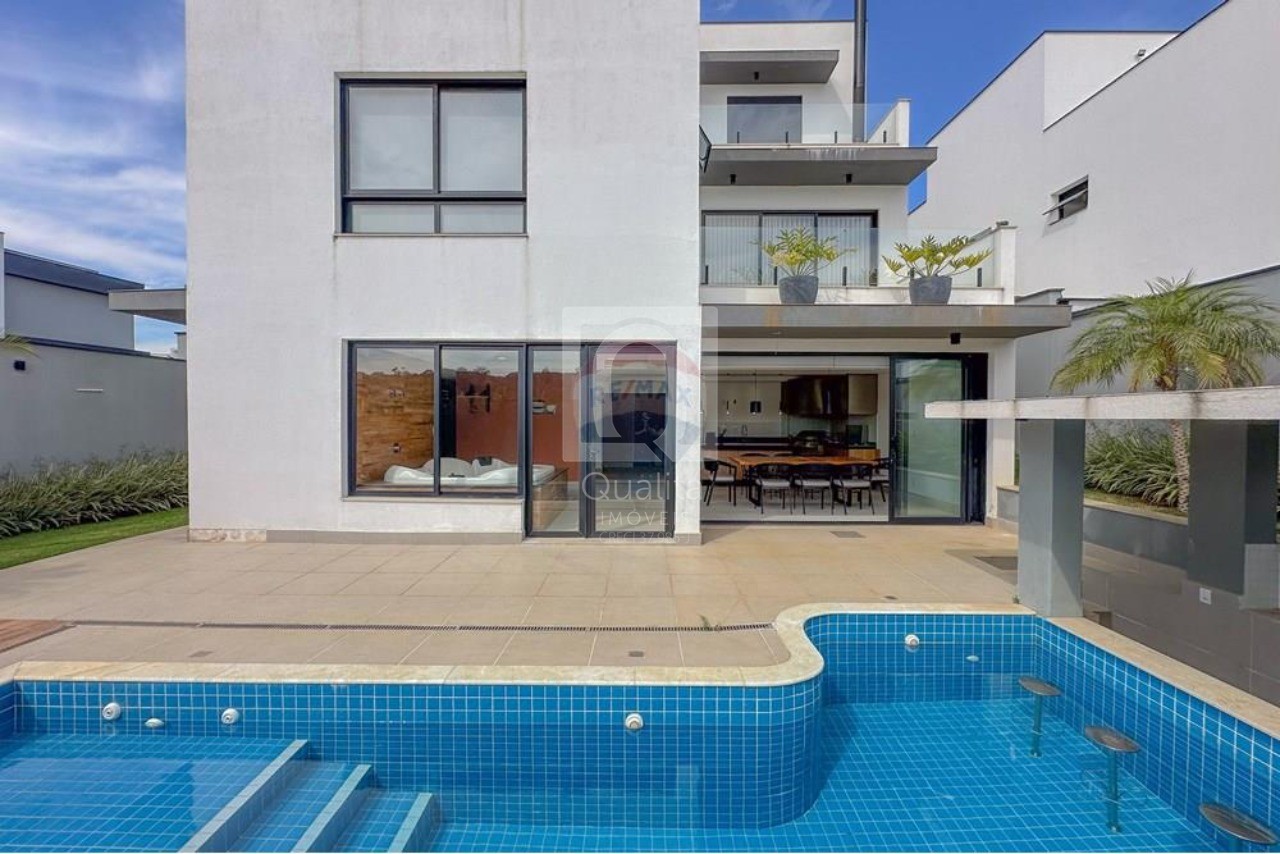 Casa de Condomínio à venda com 3 quartos, 450m² - Foto 36