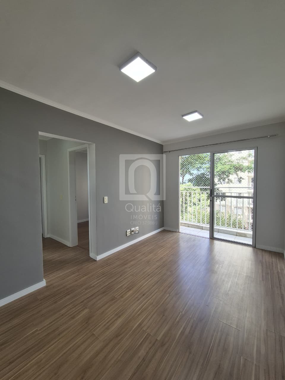 Apartamento à venda com 2 quartos, 52m² - Foto 1