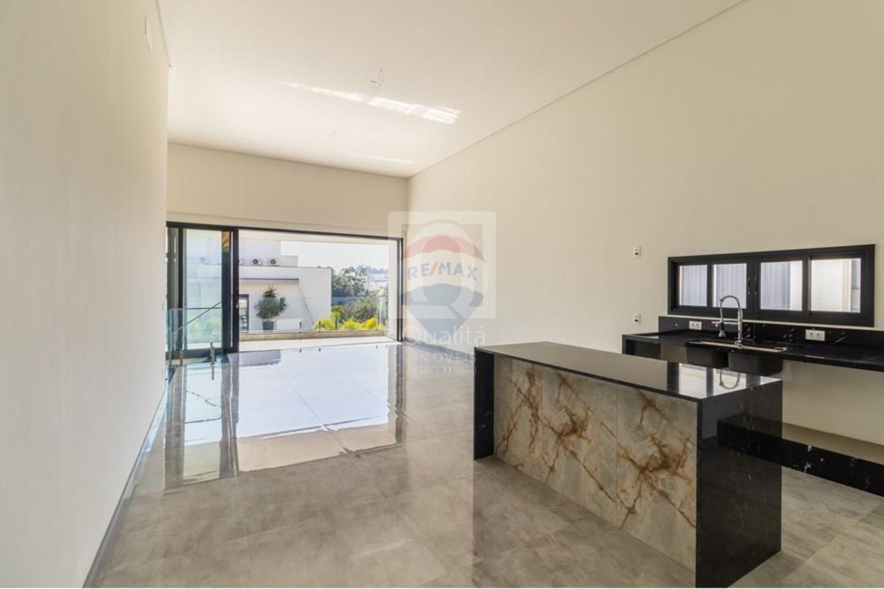 Casa de Condomínio à venda com 3 quartos, 492m² - Foto 3