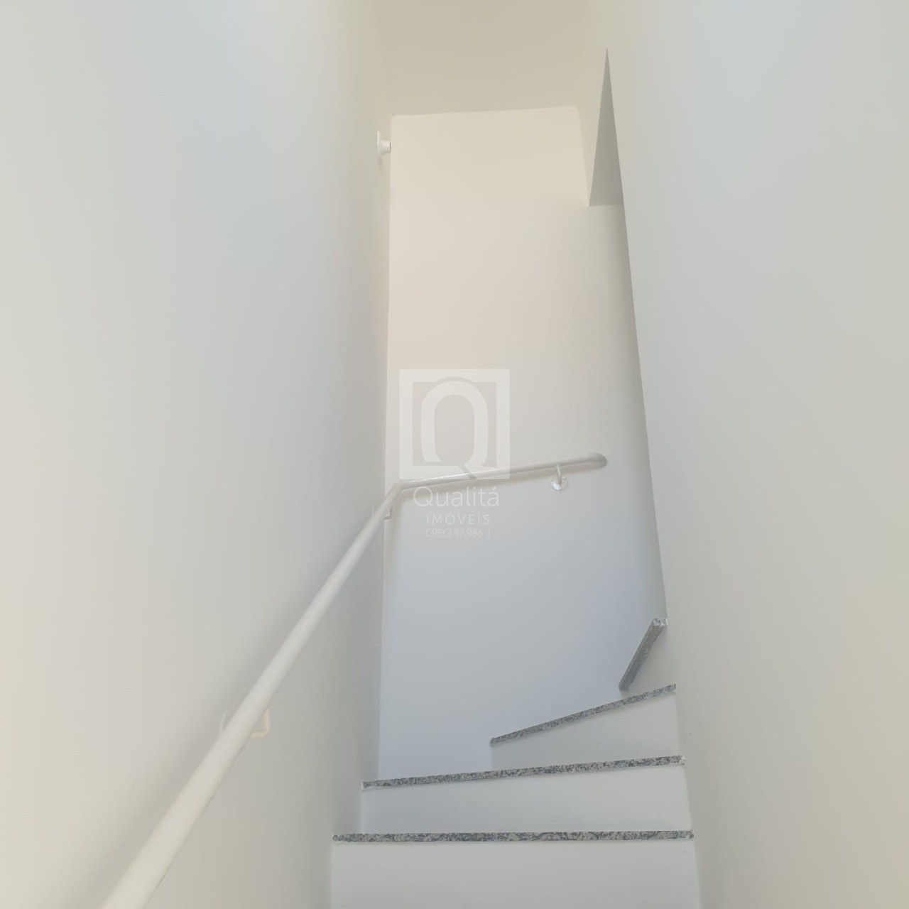 Casa de Condomínio à venda com 2 quartos, 637m² - Foto 4