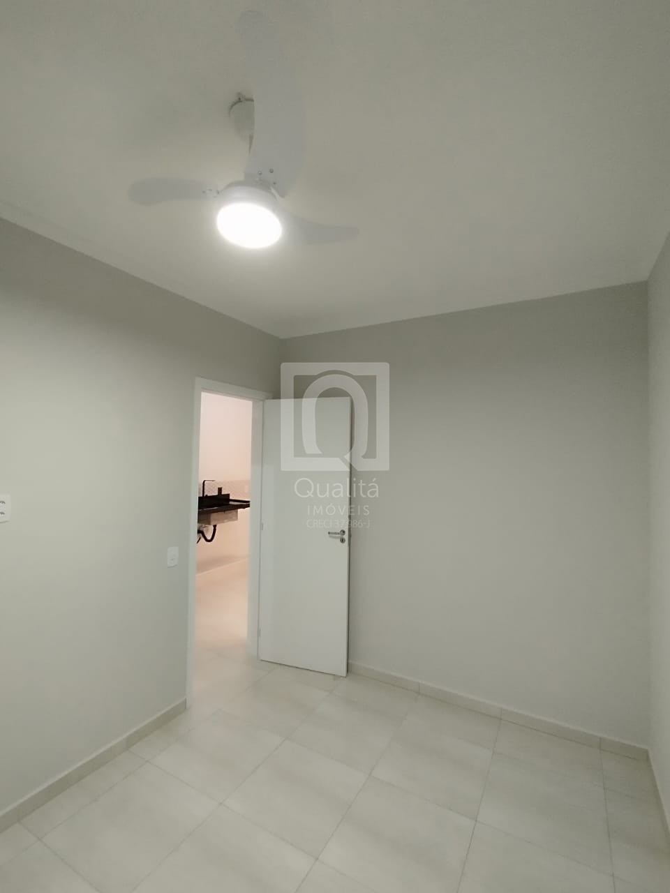 Apartamento à venda com 1 quarto, 40m² - Foto 8