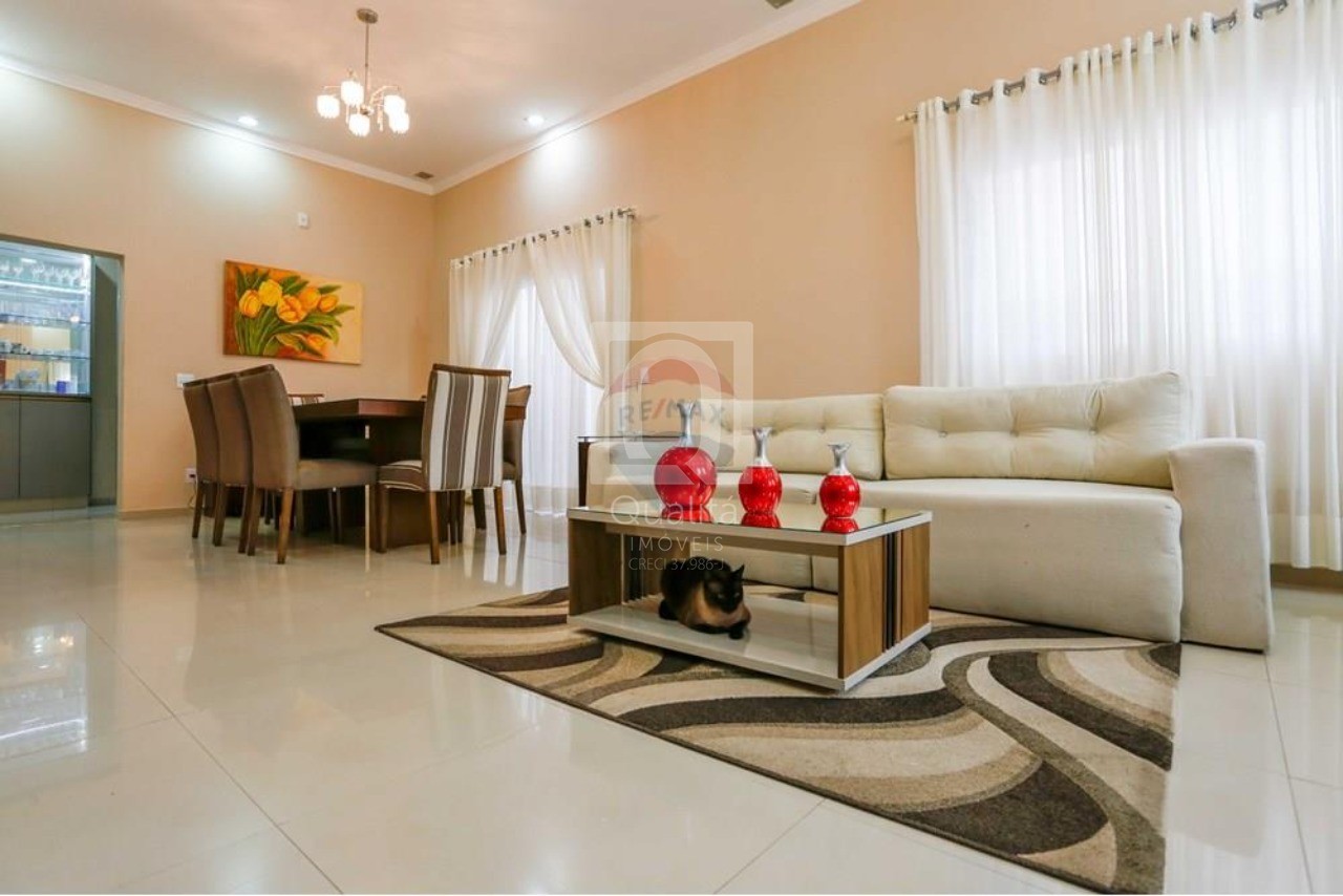 Casa de Condomínio à venda com 3 quartos, 360m² - Foto 4