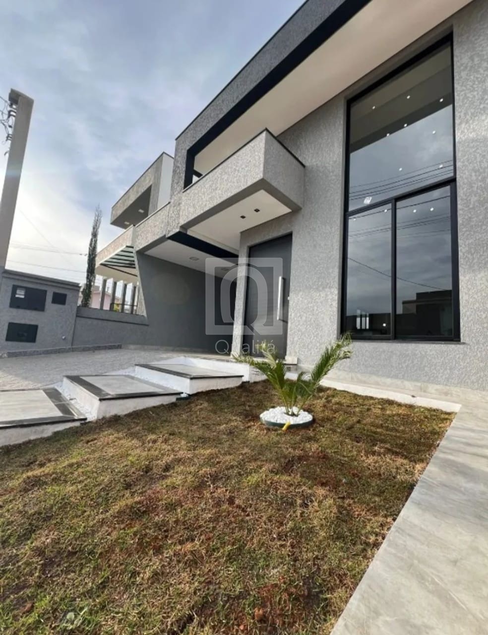 Casa de Condomínio à venda com 3 quartos, 135m² - Foto 1