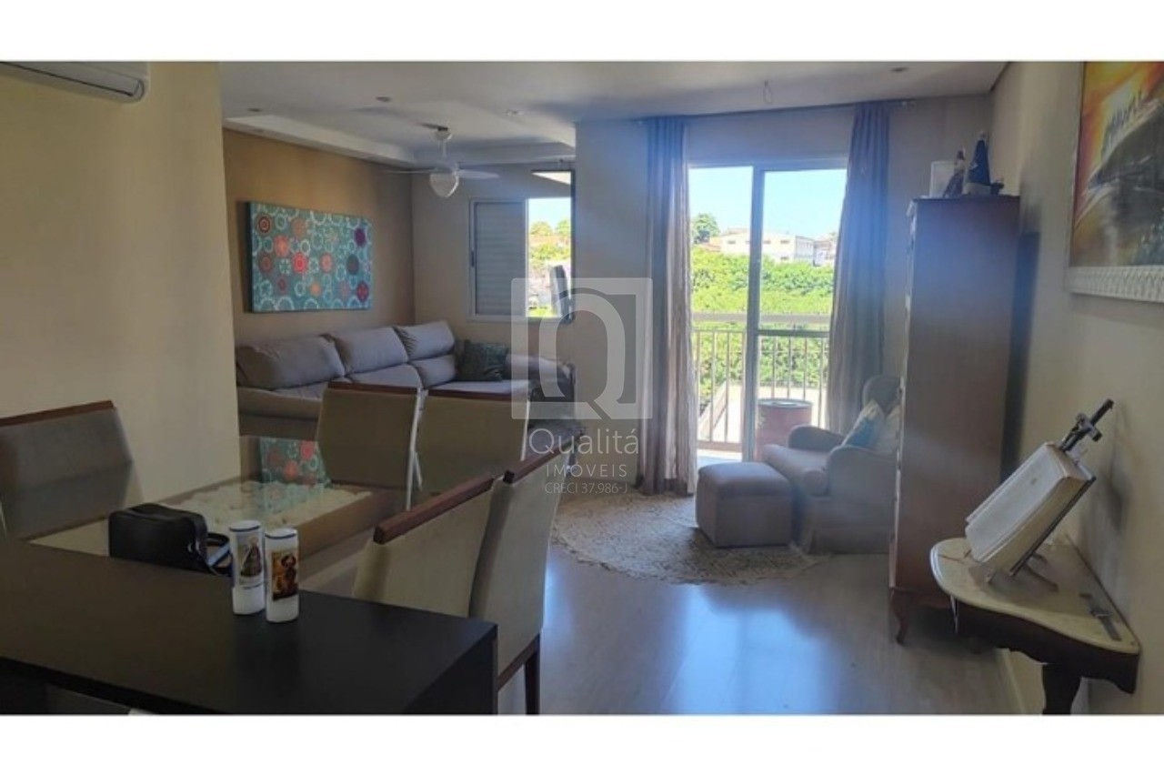 Apartamento à venda com 2 quartos, 79m² - Foto 1