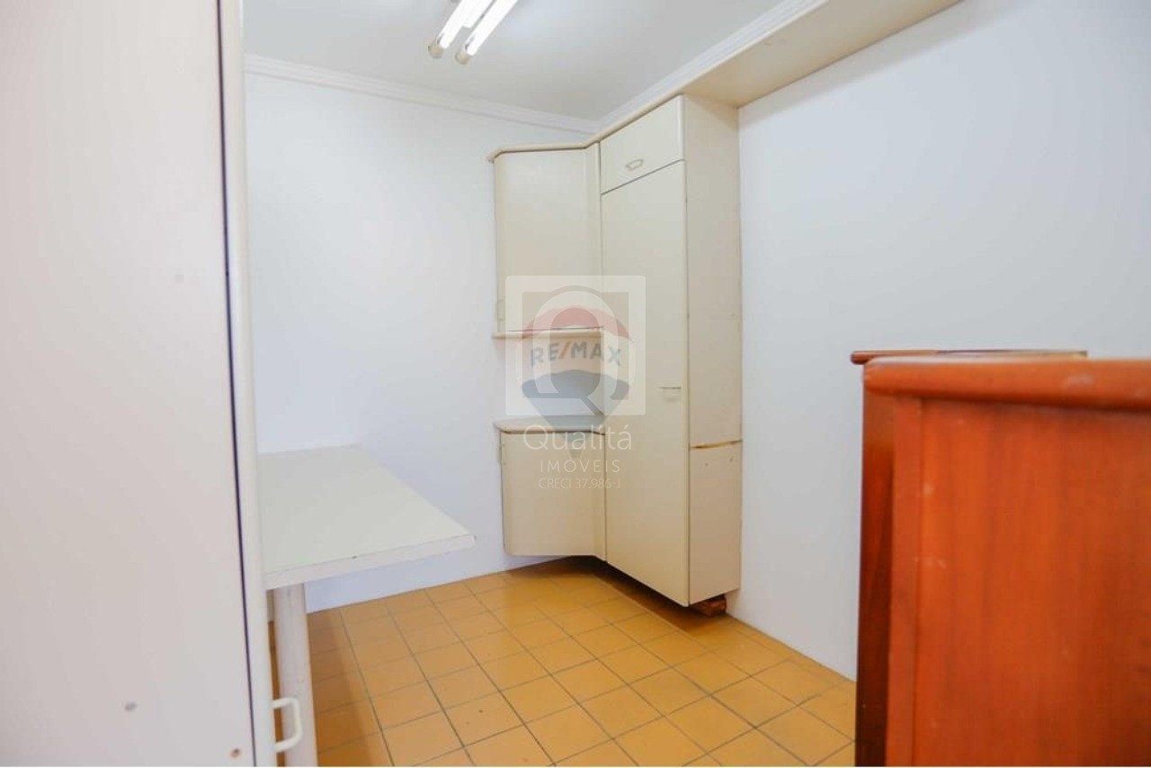 Apartamento à venda com 3 quartos, 146m² - Foto 29