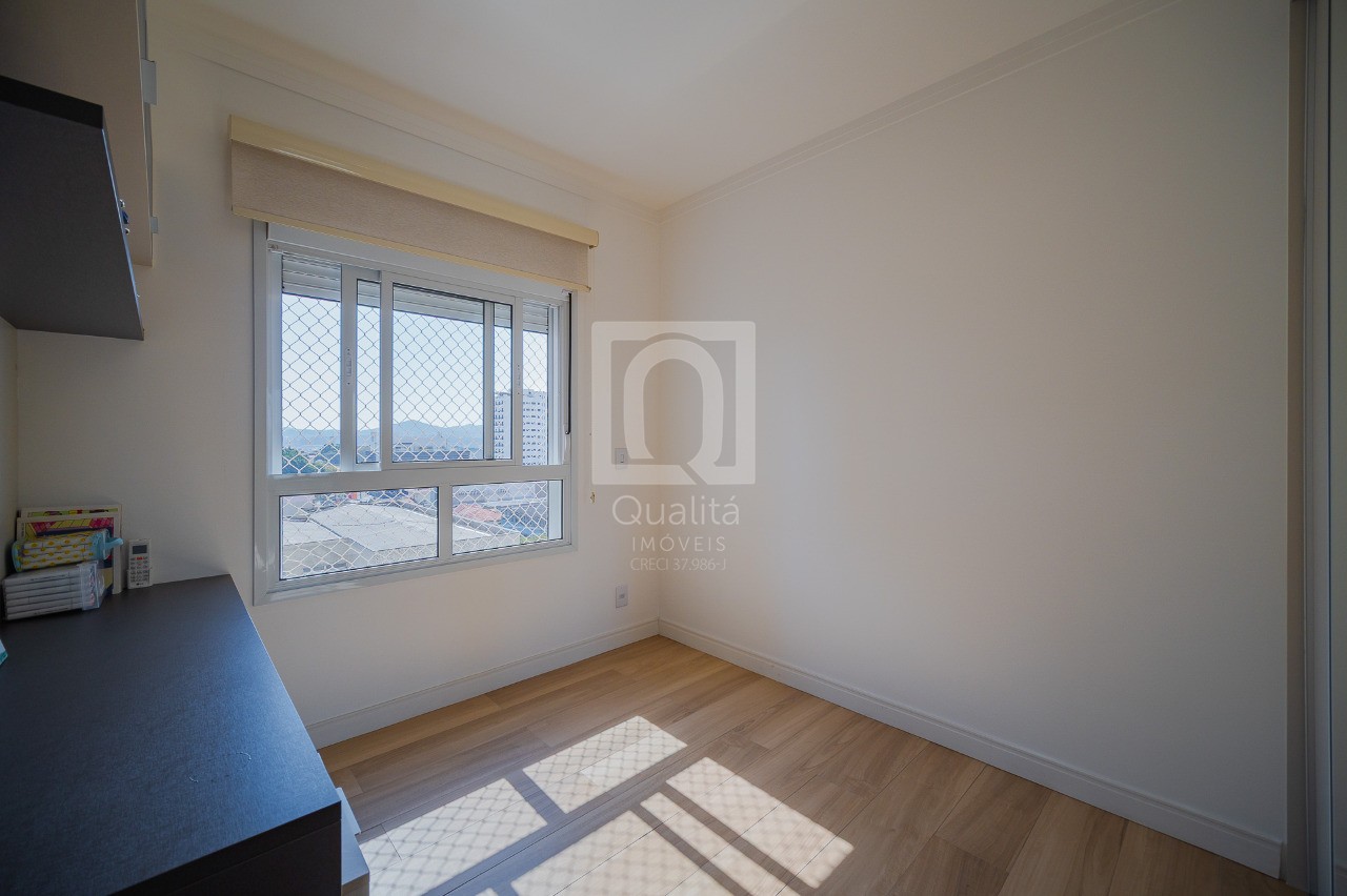 Apartamento à venda com 2 quartos, 93m² - Foto 1
