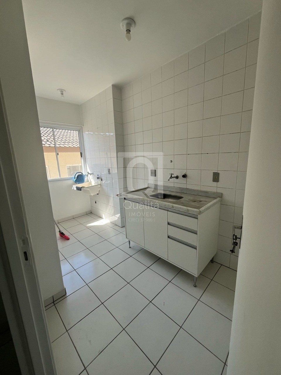Apartamento à venda com 2 quartos, 49m² - Foto 3