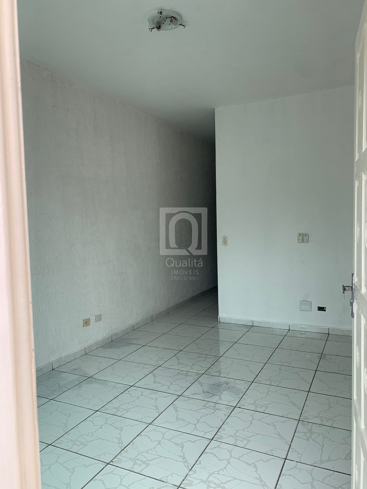 Casa à venda com 1 quarto, 132m² - Foto 11
